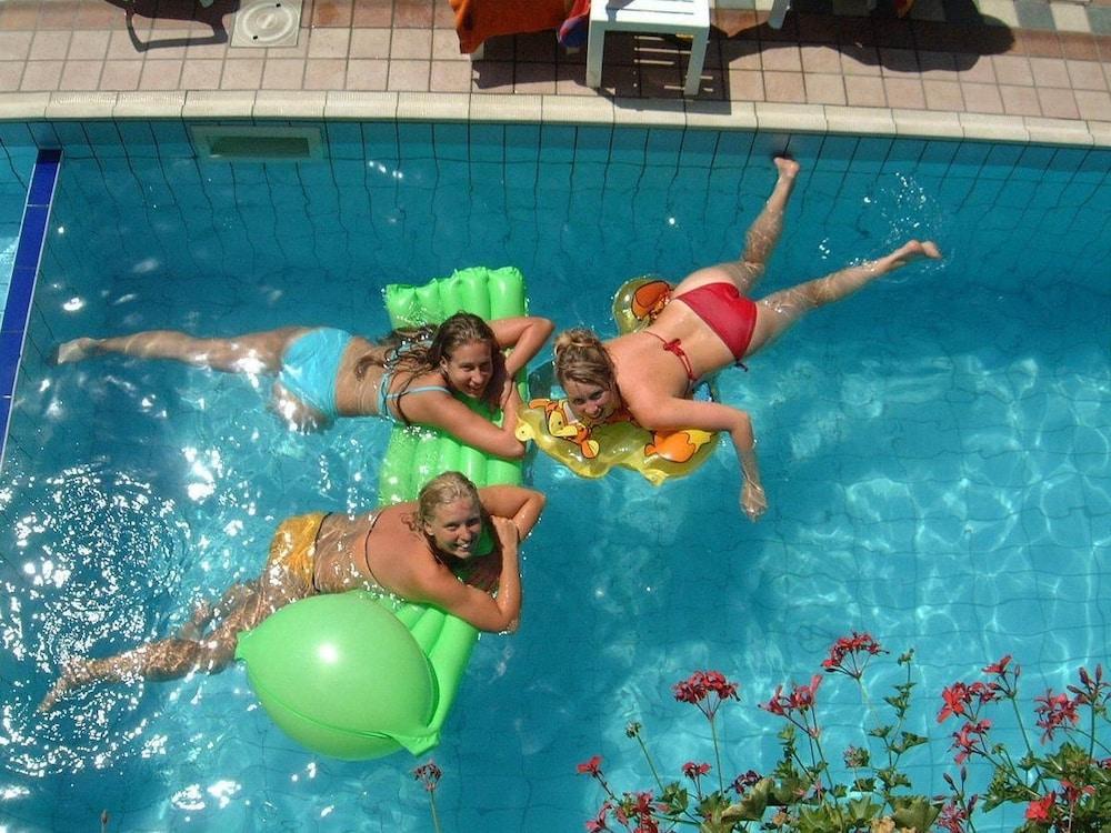 Hotel Artide Ρίμινι Εξωτερικό φωτογραφία