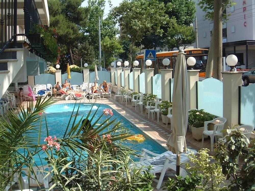 Hotel Artide Ρίμινι Εξωτερικό φωτογραφία