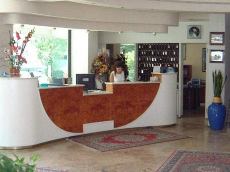 Hotel Artide Ρίμινι Εξωτερικό φωτογραφία