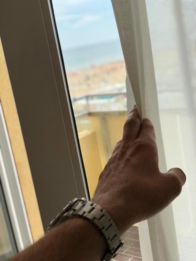 Hotel Artide Ρίμινι Εξωτερικό φωτογραφία